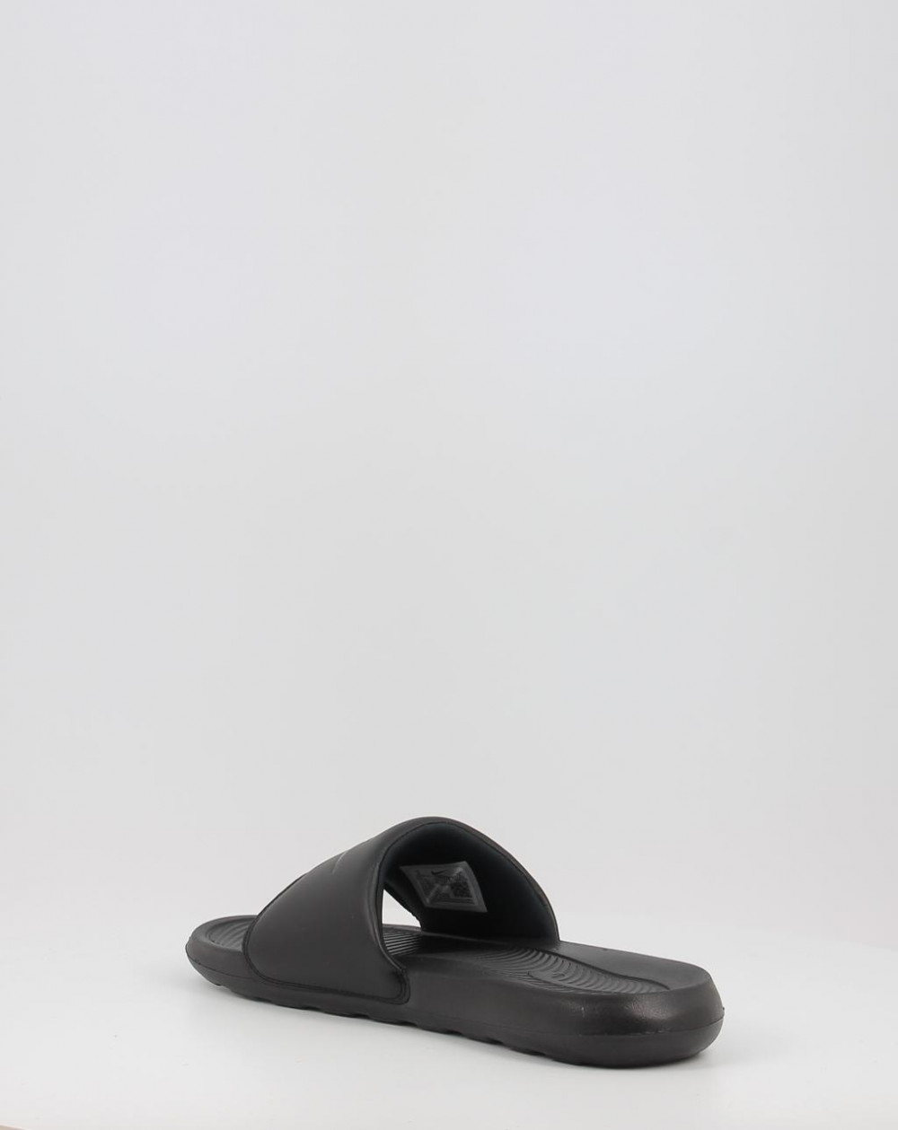 VICTORI ONE CN9675 003