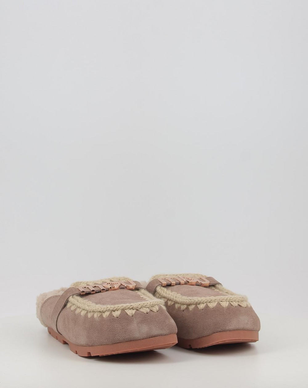 WINTER BIO SLIDE BIG LETTER LOGO