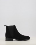 Preto