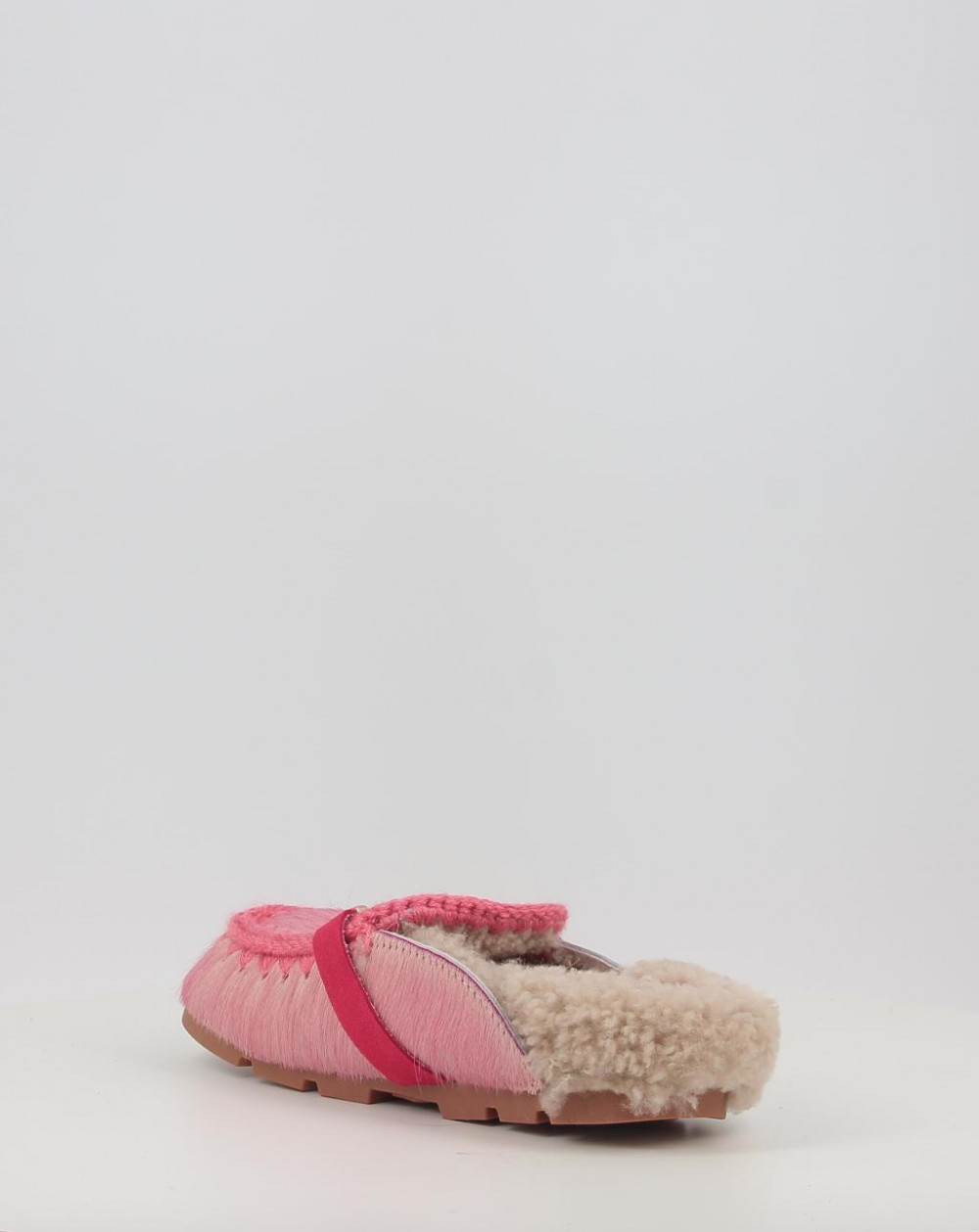 WINTER BIO LG LONG HAIR PONYLOGO