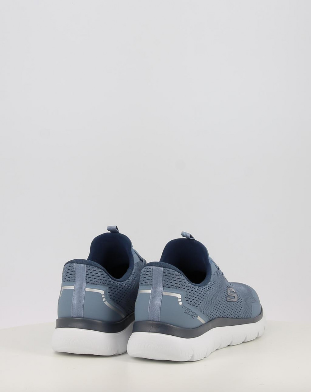 SLIP INS SUMMITS TOP RATE 233045