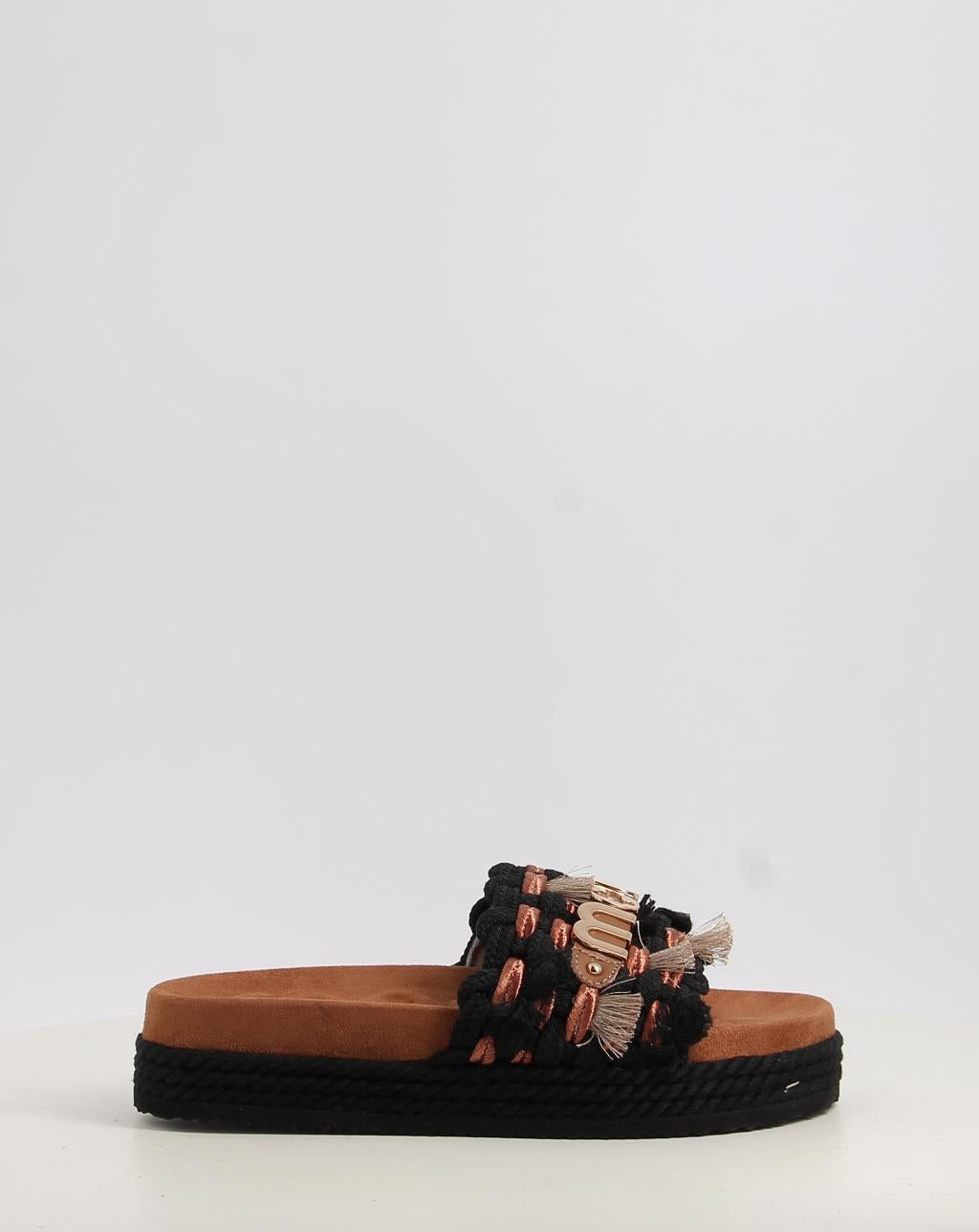 MONOBAND ROPE SANDAL FRINGES BIG LETTER LOGO
