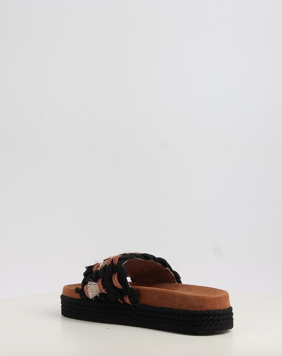 MONOBAND ROPE SANDAL FRINGES BIG LETTER LOGO