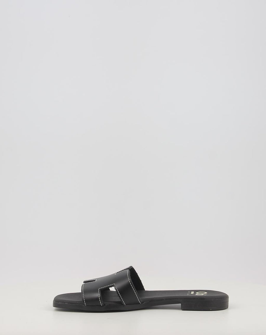 5810