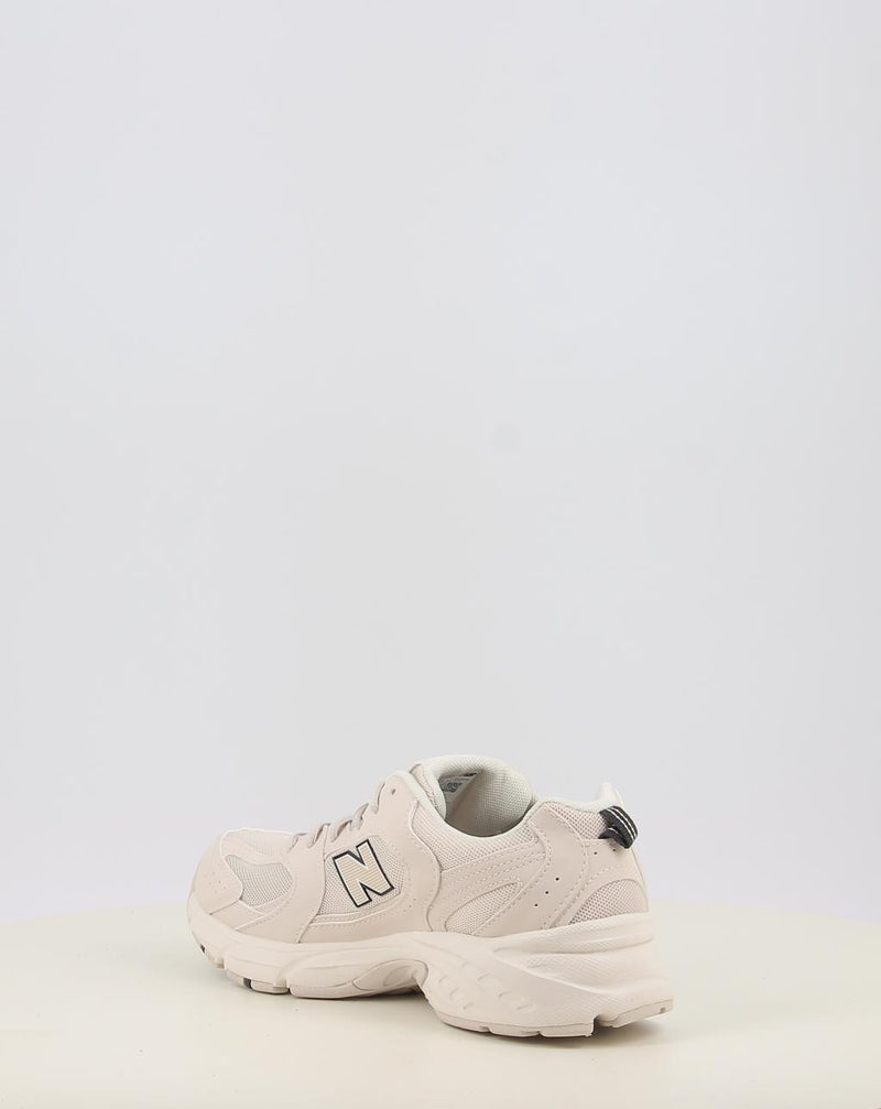 Zapatillas NEW BALANCE GR530SC1 beig