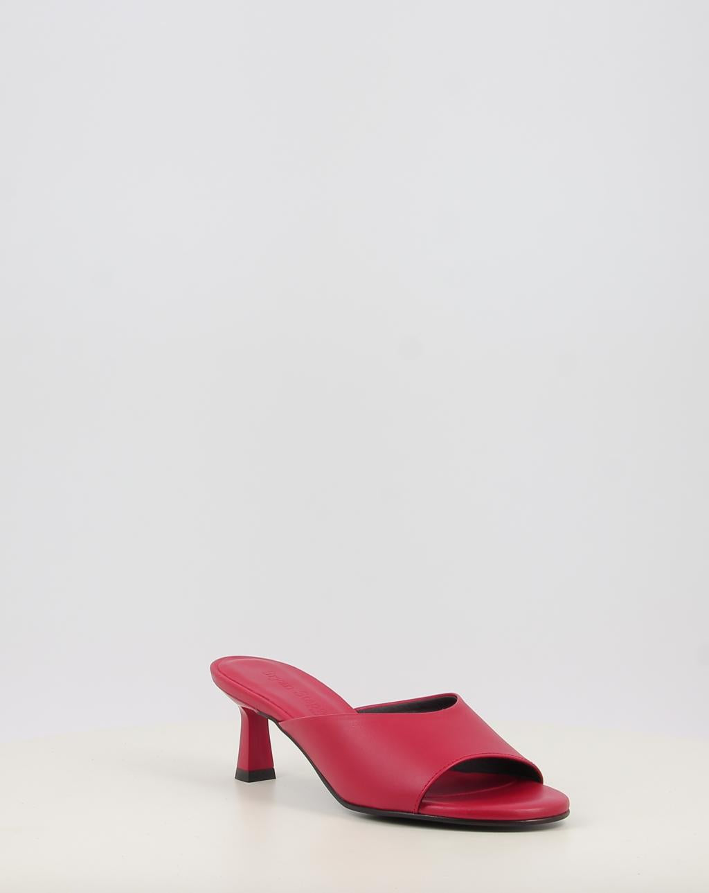 RENATA Flat Red
