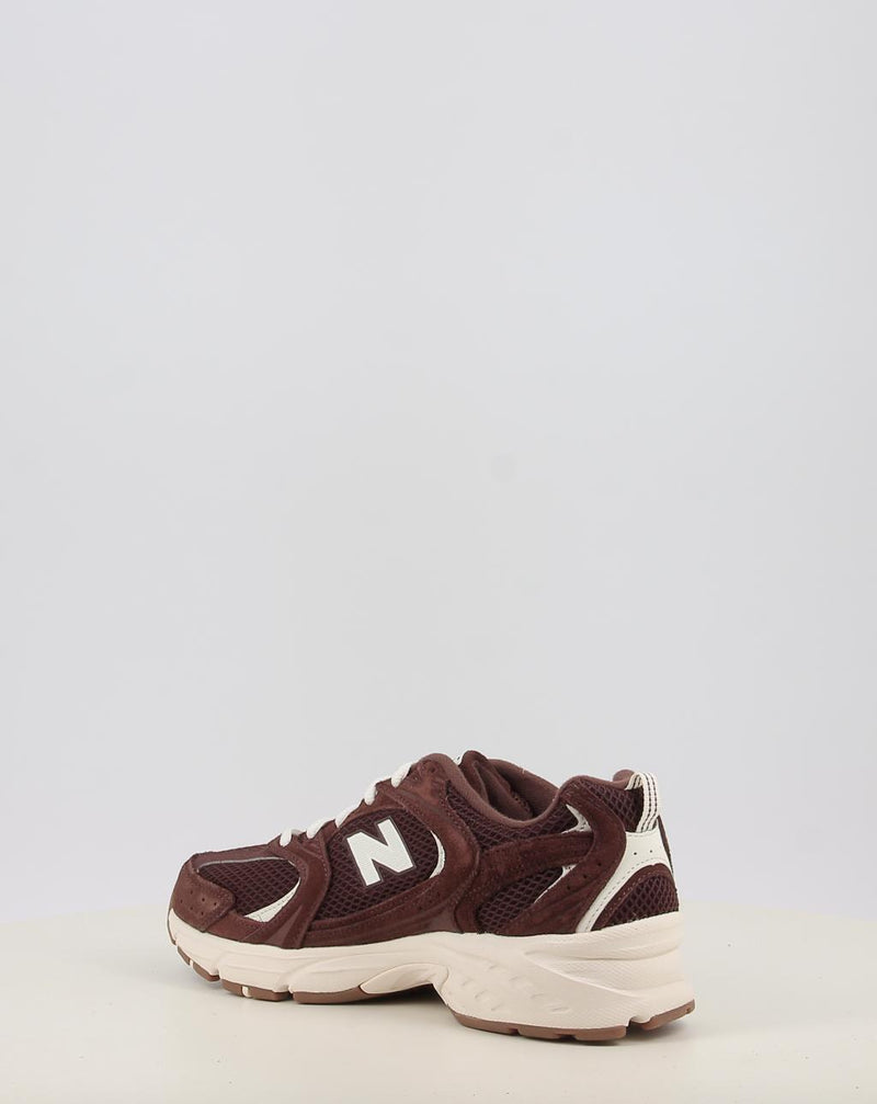 Zapatillas NEW BALANCE U530SCW marrón