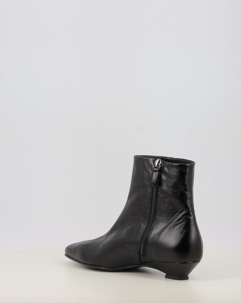 Botines GAIMO MAGNOLIA negro