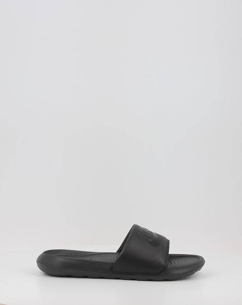 Chinelos NIKE WMNS VICTORI CN9677-004 preto