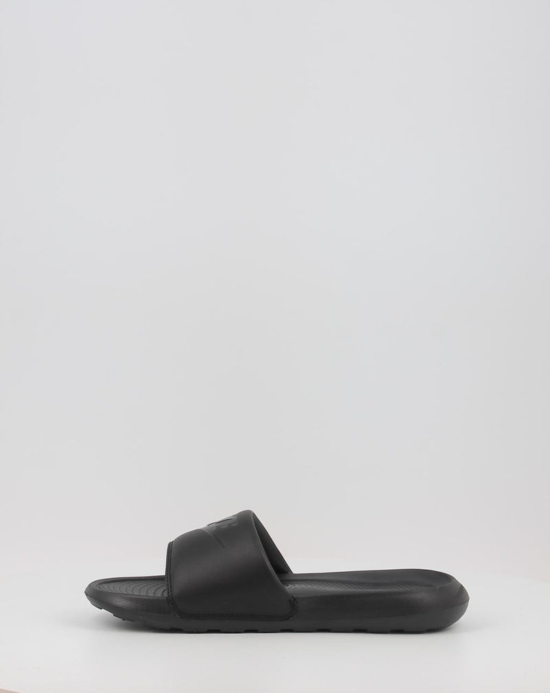 Chinelos NIKE WMNS VICTORI CN9677-004 preto