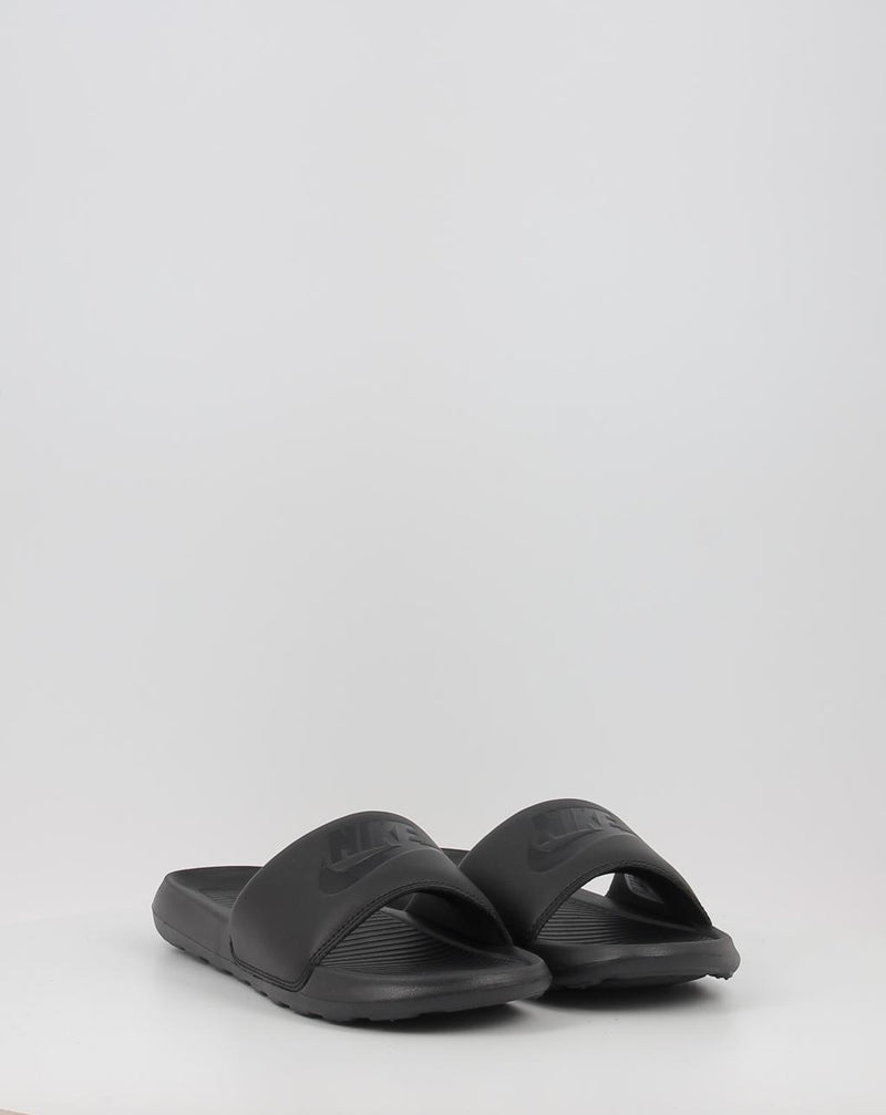 Chinelos NIKE WMNS VICTORI CN9677-004 preto