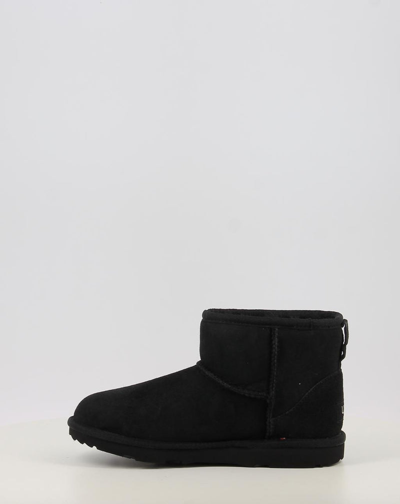 Botas UGG CLASSIC MINI II preto