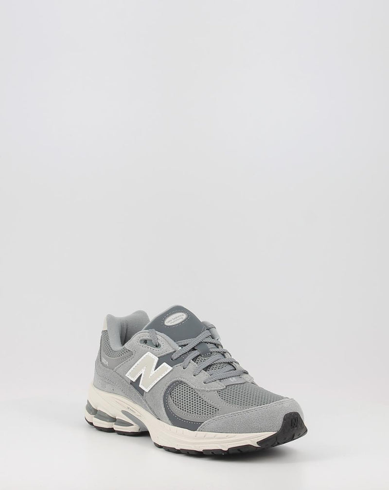 Sapatilhas NEW BALANCE GC2002ST cinzento