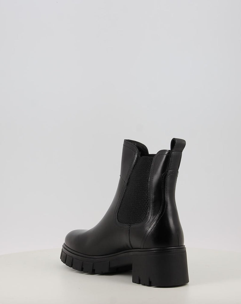 Botins TRAVERIS LOR40 preto