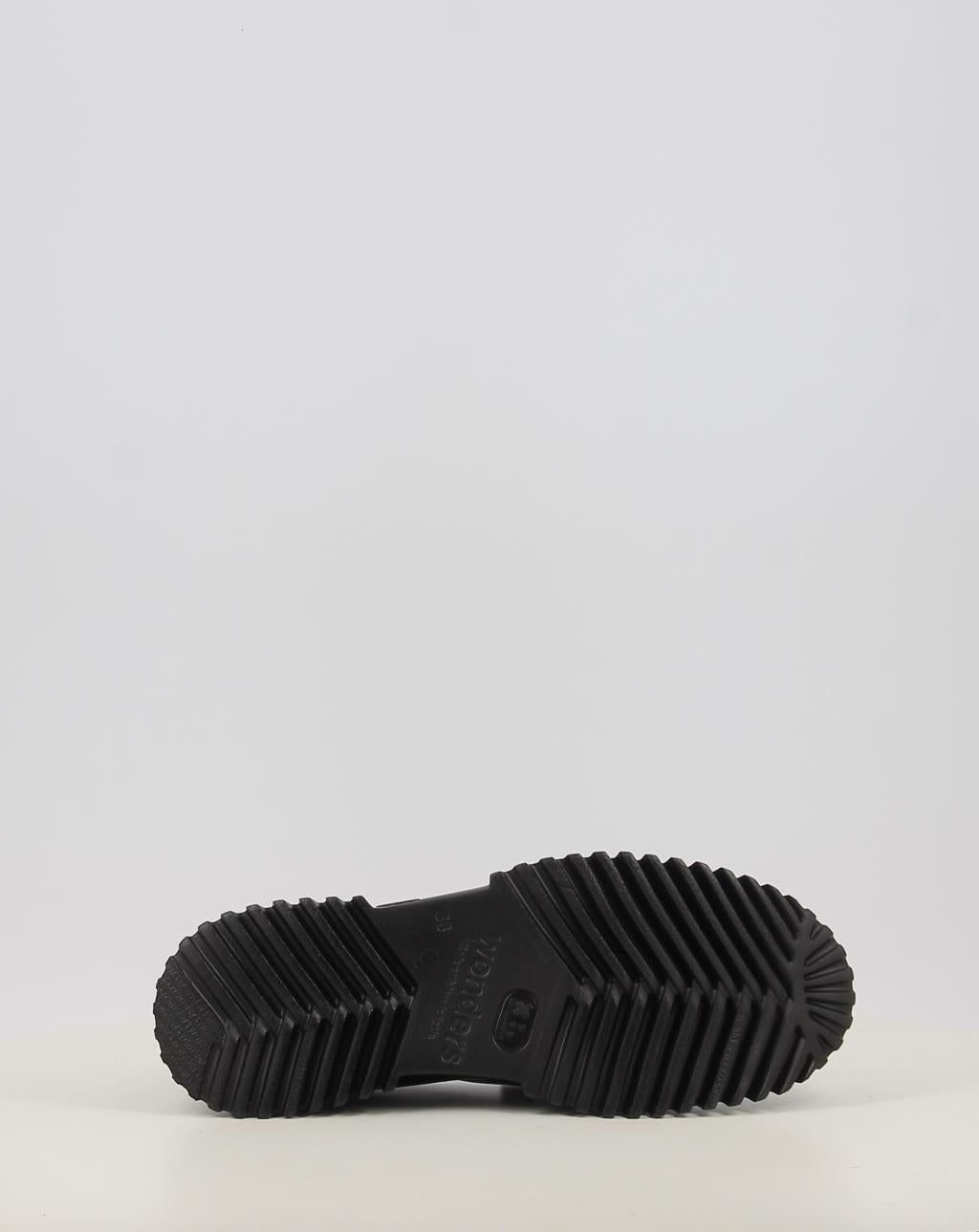 A 4402