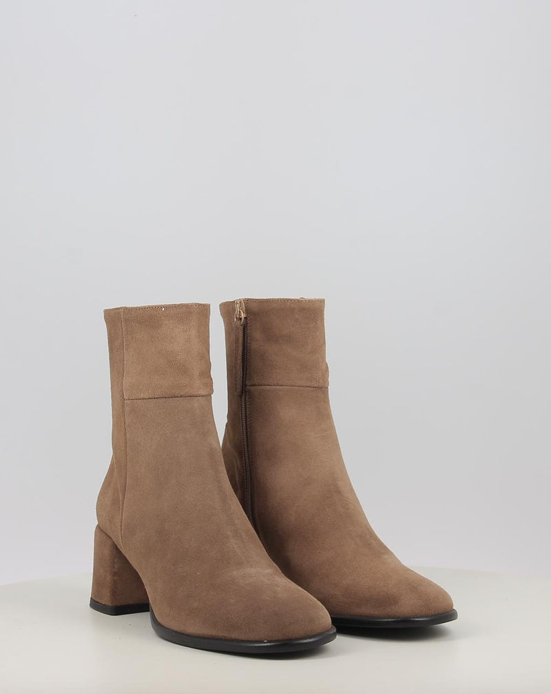 Botins ANGEL ALARCON 25567 taupe