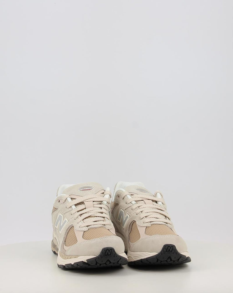 Sapatilhas NEW BALANCE U2002RB bege