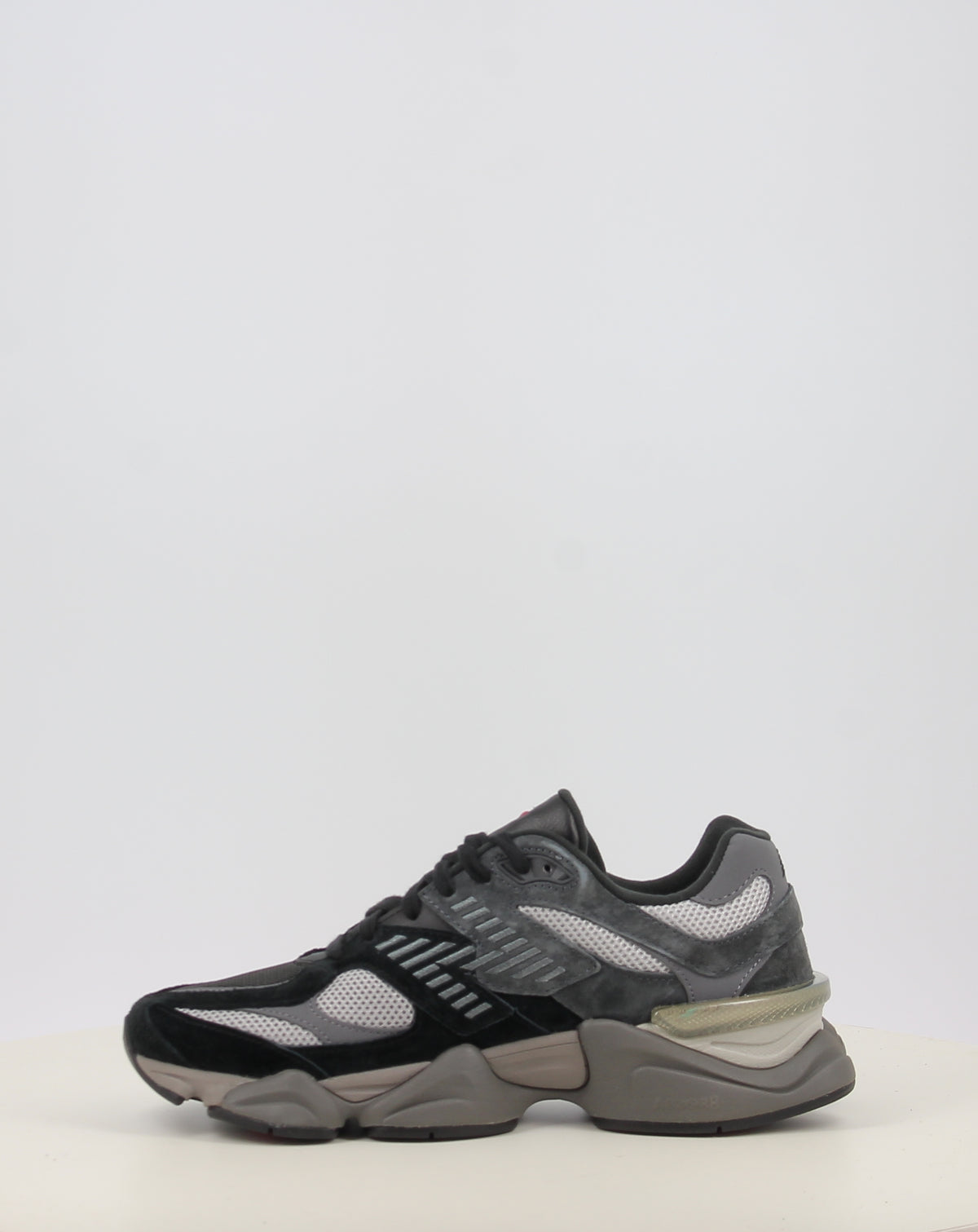 U9060BLK