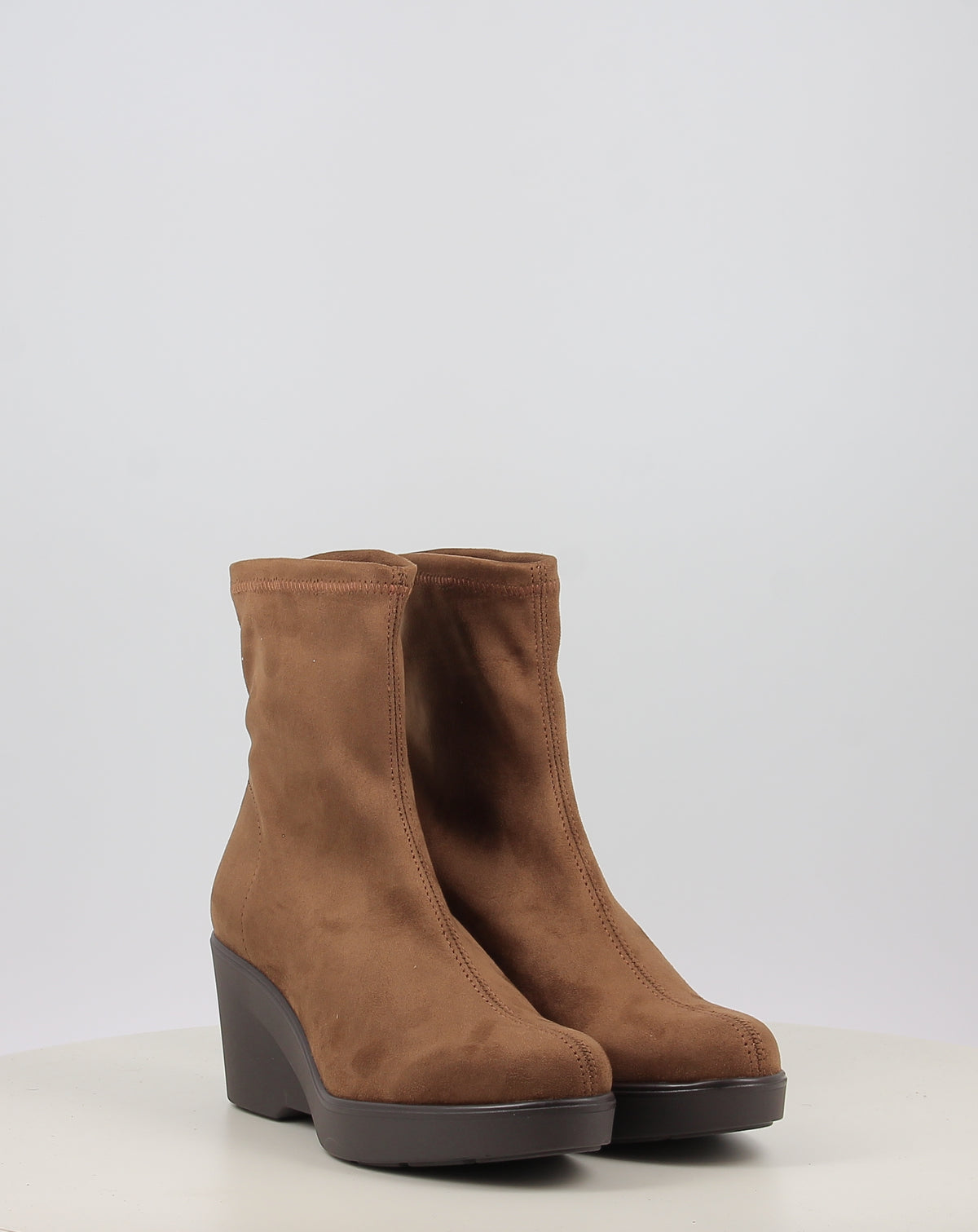 CUSHY 075500