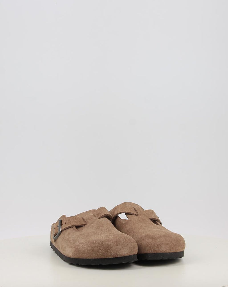 Tamancos BIRKENSTOCK BOSTON SFB LEVE DARK TEA TONAL FB couro